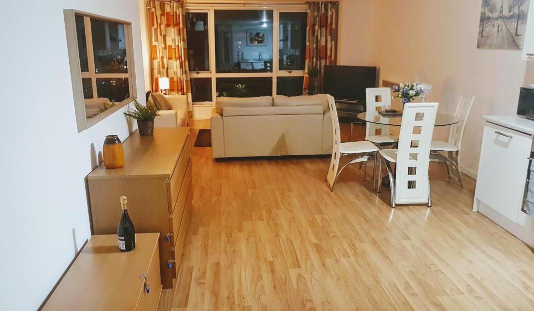 Marco Island -Very Spacious City Centre 1 Bedroom Apartment Nottingham Exteriör bild